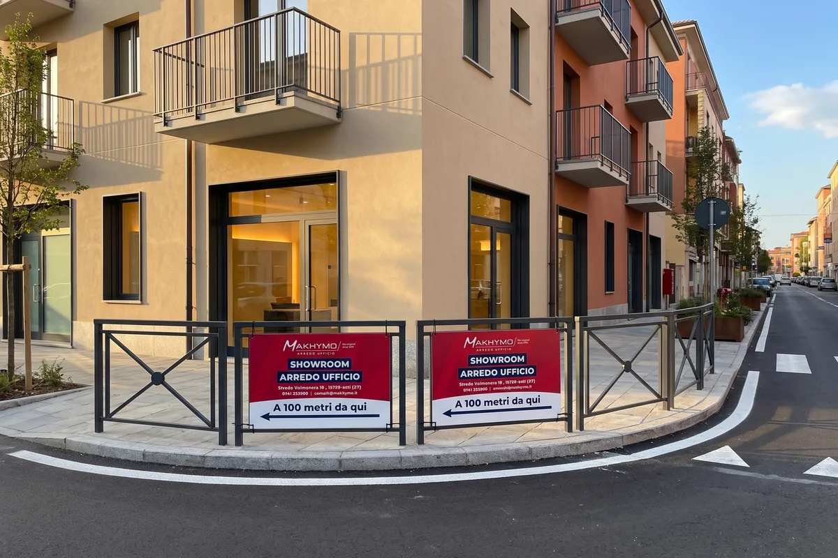 Makhymo, i cartelli di segnalazione in strada